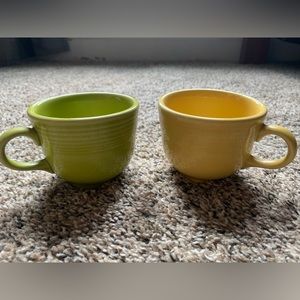 2 Vintage Fiesta Ware Teacups - Chartreuse Green and Yellow Sunflower - 7.75 oz